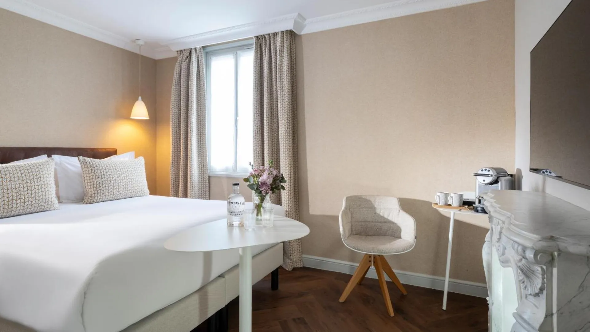 Hotel Madeleine Haussmann Paris 3*,