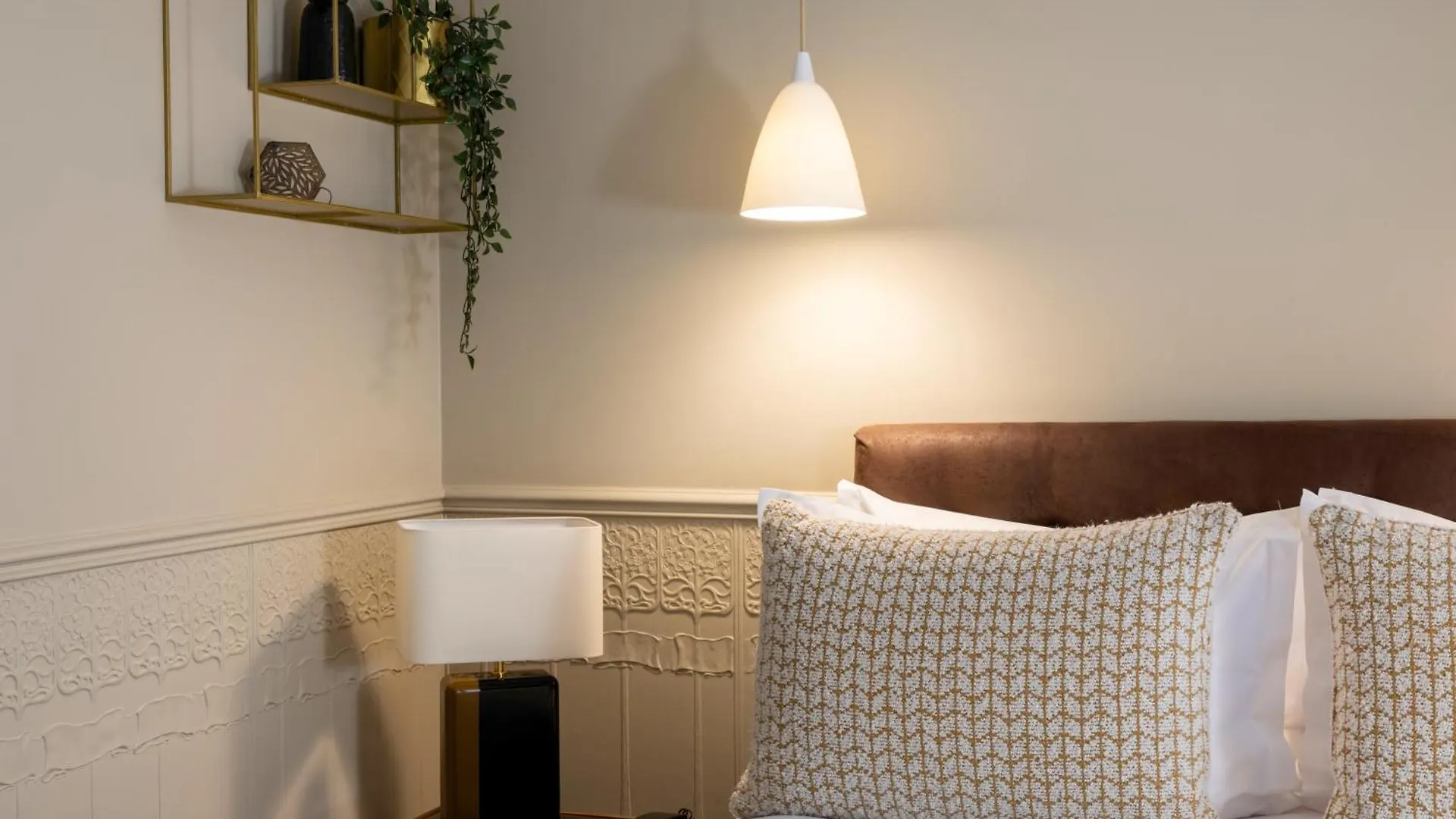 Hotel Madeleine Haussmann Paris