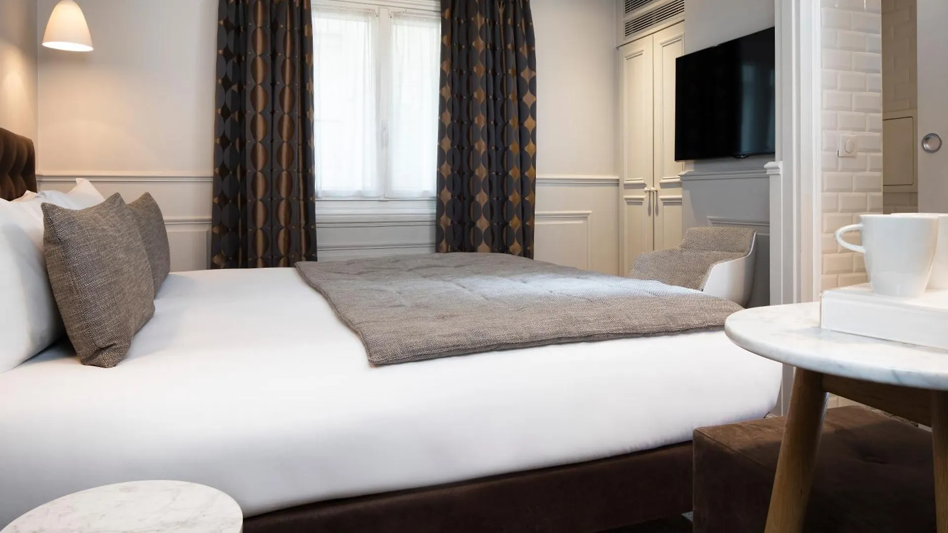 Hotel Madeleine Haussmann Paris 3*,